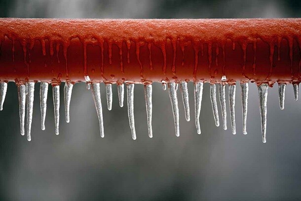 frozen-pipes_red